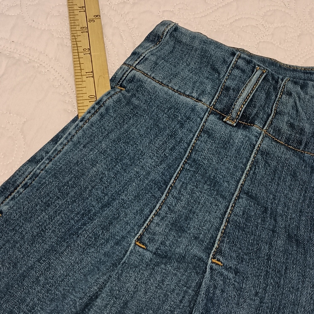Pilcro and the Letterpress Wide-Leg Blue Denim Culottes - Picture 7 of 9